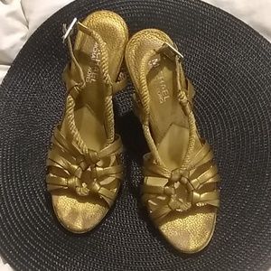 Adorable gold/cork heels